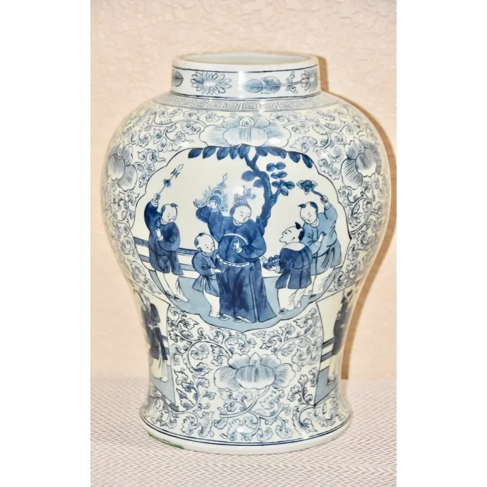 Chenghua Qing Dynasty 17th/18th C. Porcelain Ginger Jar Vase, 4 Character Mark